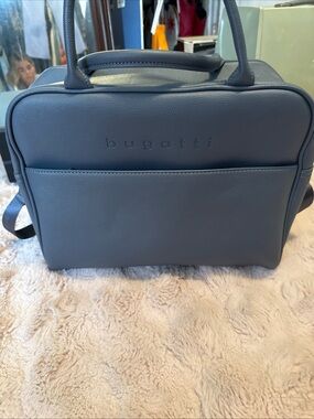 NWOT Bugatti Lagos Duffle Bag